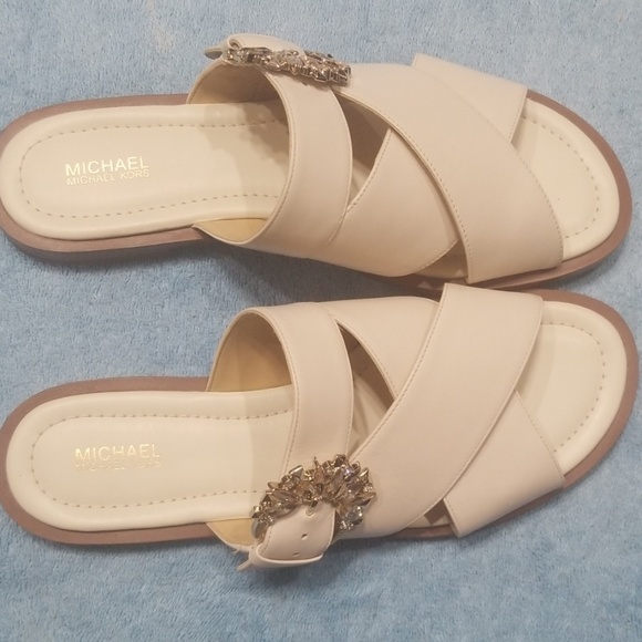 MICHAEL KORS SANDALS - Picture 4 of 8